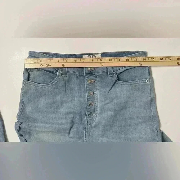 Free People We The Free Irreplaceable Ultra Flare Leg Jean Kent Light Wash Sz-30 - Picture 6 of 7